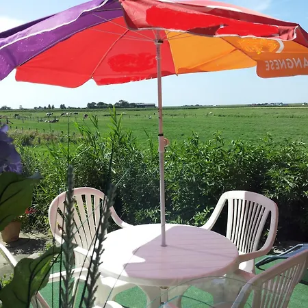 Apartment Mit Terrasse, Nur 1 Km Bis Zum